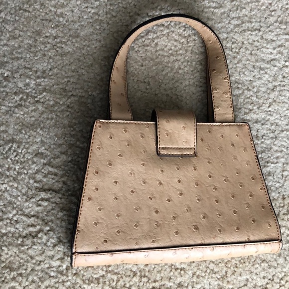 Mini Guess Purse - Picture 3 of 7